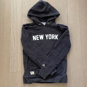Tracksmith NEW YORK hoodie (Size S)